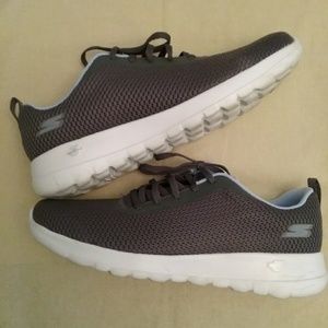 Brand new Skechers Women's Shoes